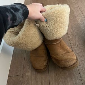 Size 9 Chestnut Ugg boots